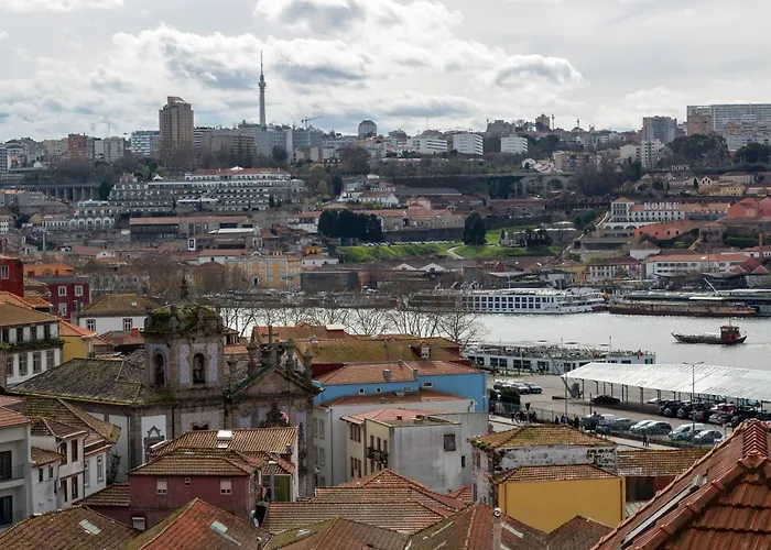 Miragaia W Patio By Lovelystay Apartmán Porto