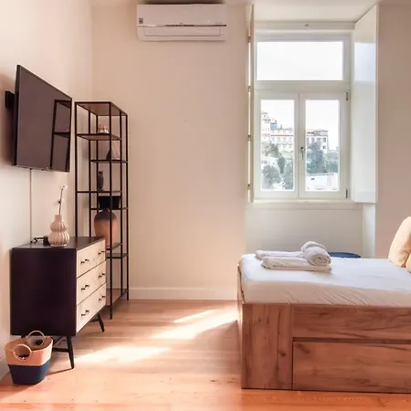 Miragaia W Patio By Lovelystay Apartment Porto